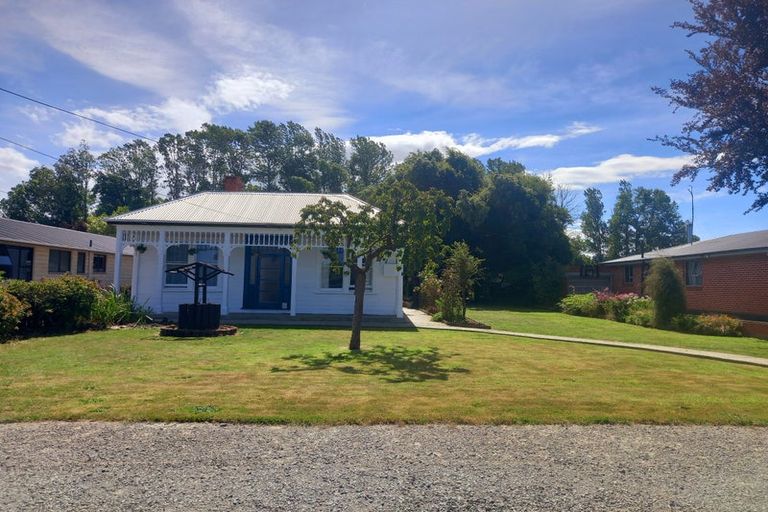 Photo of property in 56 Elderlee Street, Milton, 9220