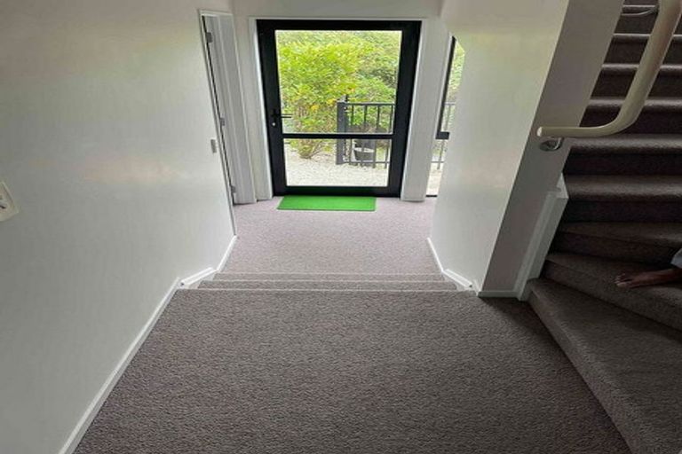 Photo of property in 27 Lemon Tree Lane, Flat Bush, Auckland, 2019