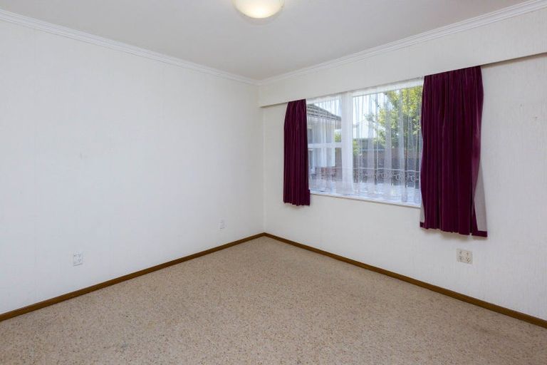 Photo of property in 61 Kashmir Avenue, Clouston Park, Upper Hutt, 5018