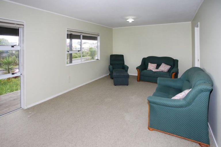 Photo of property in 17a Constable Road, Waiuku, 2123