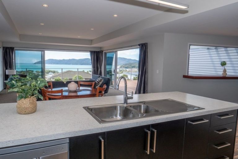 Photo of property in 10 Torsby Road, Coopers Beach, 0420