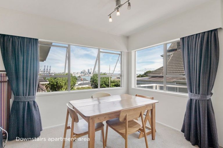 Photo of property in 1/47 Clarence Street, Devonport, Auckland, 0624