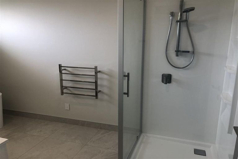 Photo of property in 13 Kilsby Place, Levin, 5510