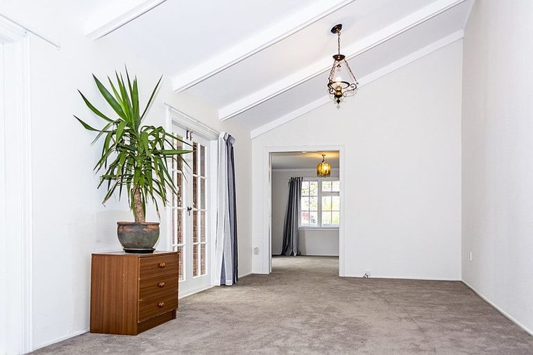 Photo of property in 26 Tokomaru Street, Welbourn, New Plymouth, 4312