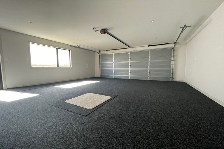 Photo of property in 1 Topping Place, Whitianga, 3510