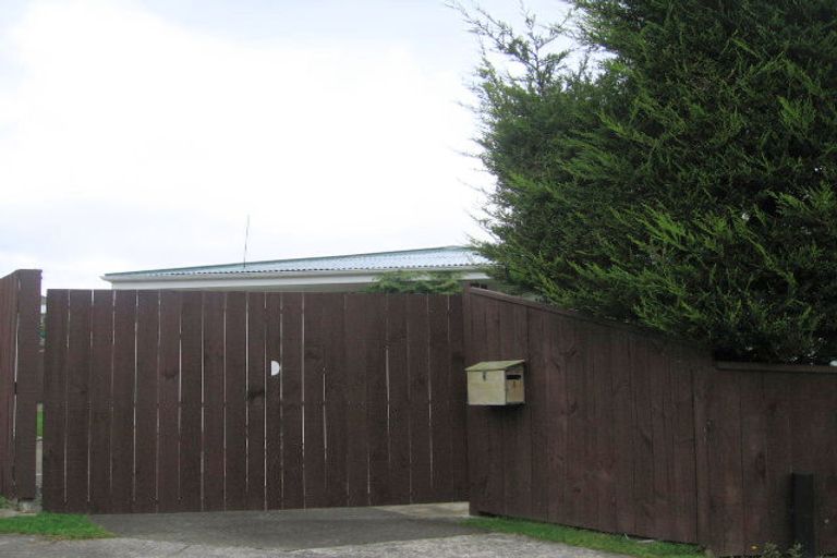 Photo of property in 4 Morgan Place, Tawa, Wellington, 5028
