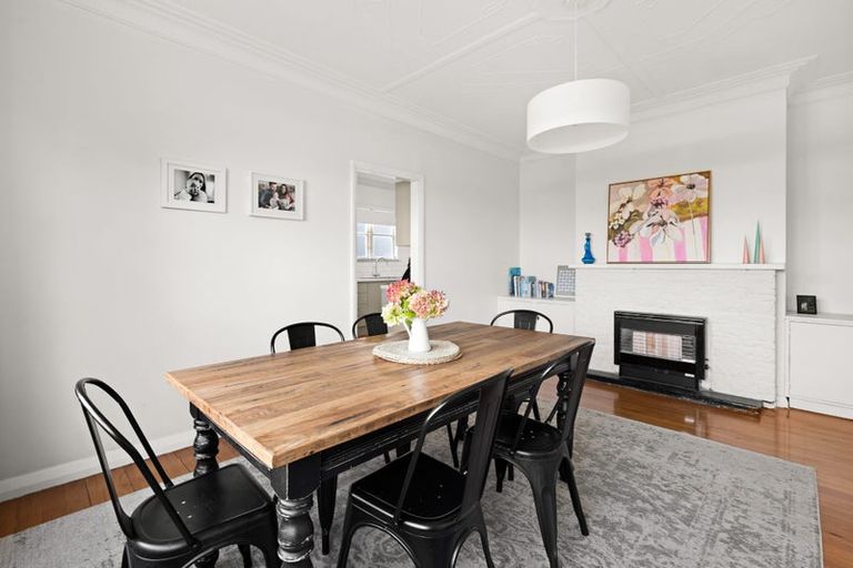 Photo of property in 206 Sylvan Road, Parkvale, Hastings, 4122