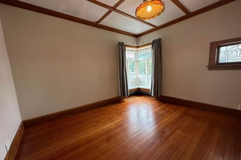 Photo of property in 31 Hardy Street, Waterloo, Lower Hutt, 5011