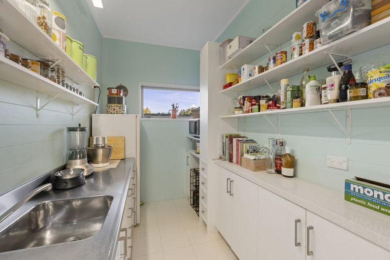 Photo of property in 75 Lepper Road, Inglewood, 4386