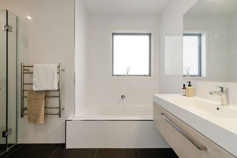 Photo of property in 14 Sheriff Place, Riverlea, Hamilton, 3216