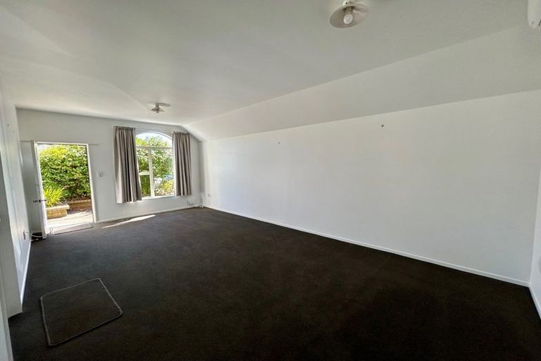 Photo of property in 83 Romilly Street, Westport, 7825