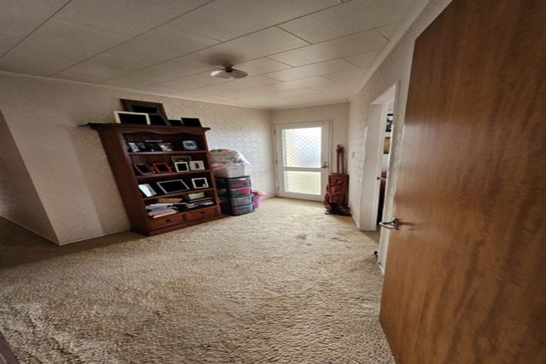 Photo of property in 7 Robert Mckeen Street, Otaki Beach, Otaki, 5512