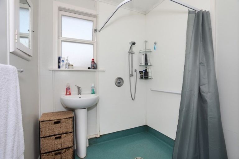 Photo of property in 14 Racecourse Avenue, Marton, 4710