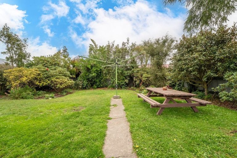 Photo of property in 10 Hatton Street, West End, Timaru, 7910