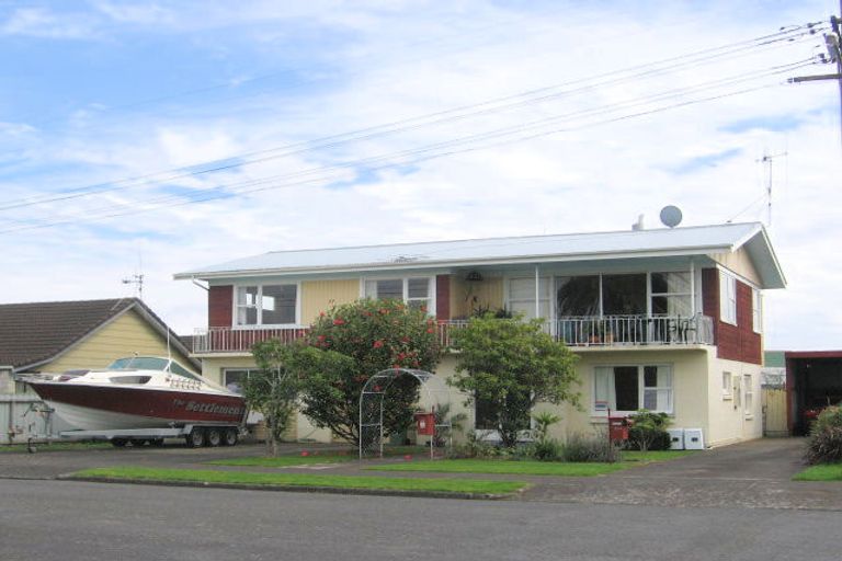 Photo of property in 27 Maxwells Road, Otumoetai, Tauranga, 3110