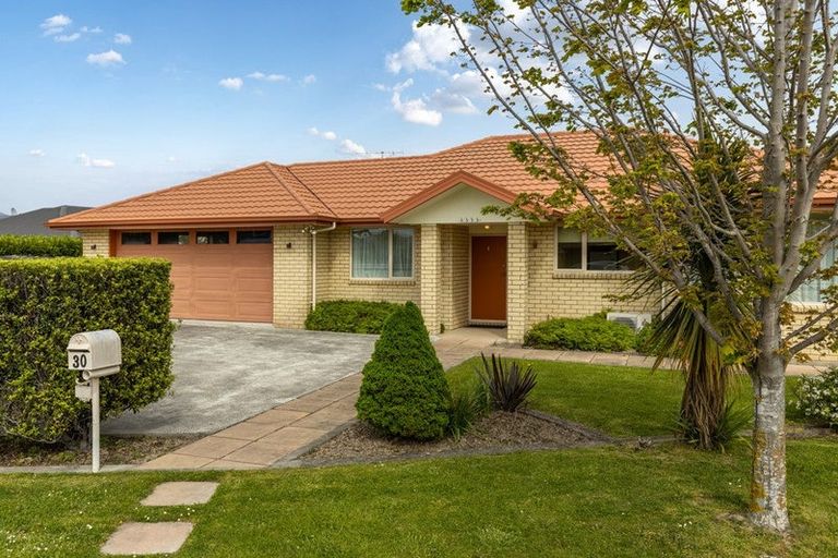 Photo of property in 30 Tremorne Avenue, Blenheim, 7201