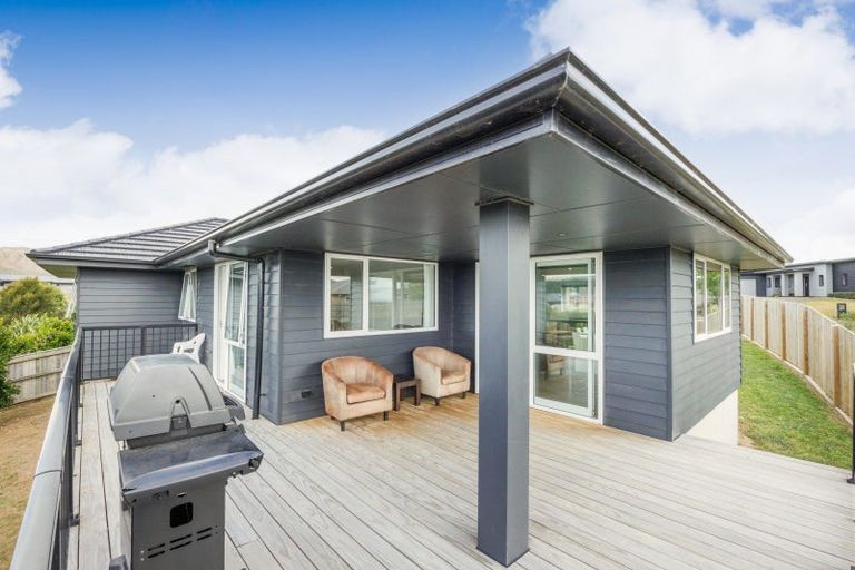 Photo of property in 7 Gibraltar Way, Fitzherbert, Palmerston North, 4410
