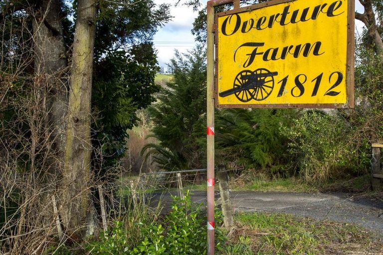 Photo of property in 1812 Kaipara Coast Highway, Kaukapakapa, 0984