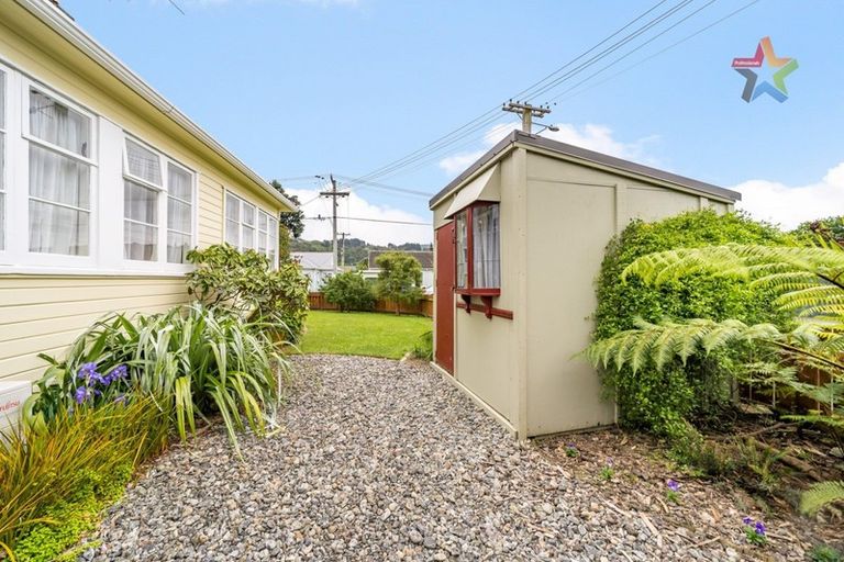 Photo of property in 38 Hunter Street, Taita, Lower Hutt, 5011