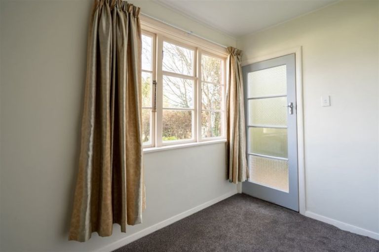 Photo of property in 5 Holcombe Place, Somerfield, Christchurch, 8024