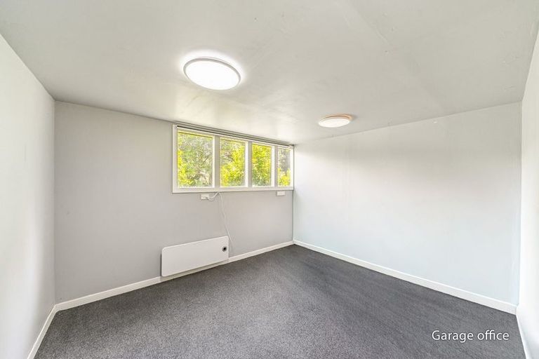 Photo of property in 23 Crest Road, Akatarawa, Upper Hutt, 5372