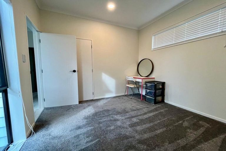 Photo of property in 86 Bellbird Street, Papakura, 2110