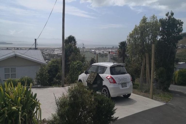 Photo of property in 22 View Mount, Stoke, Nelson, 7011