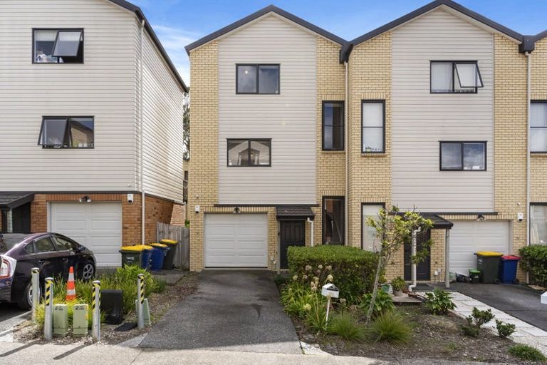Photo of property in St Claire Village, 65/172 Mcleod Road, Te Atatu South, Auckland, 0610