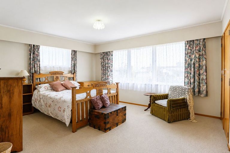 Photo of property in 31 Hillcrest Road, Otumoetai, Tauranga, 3110
