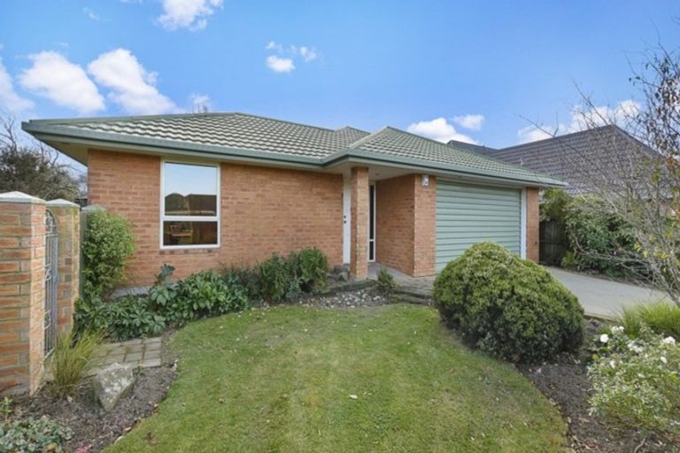 Photo of property in 6 Van Dieman Close, Templeton, Christchurch, 8042