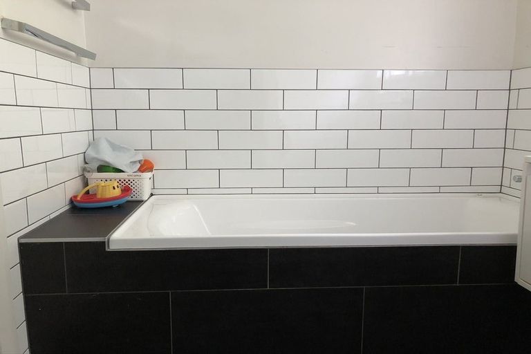 Photo of property in 8 Burgess Street, Sumner, Christchurch, 8081