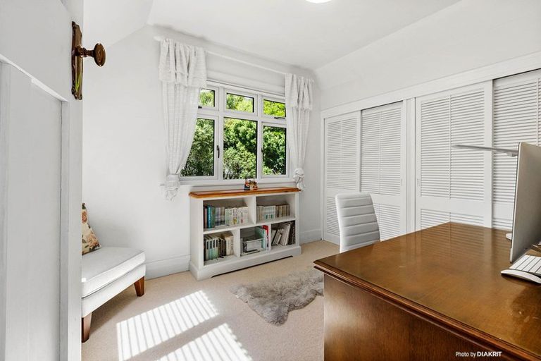 Photo of property in 12 Weld Street, Wadestown, Wellington, 6012