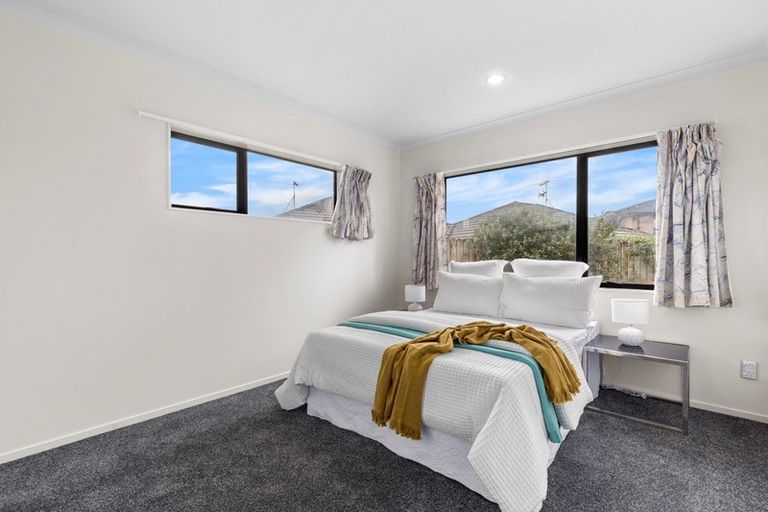 Photo of property in 16 Innisowen Place, Flat Bush, Auckland, 2019