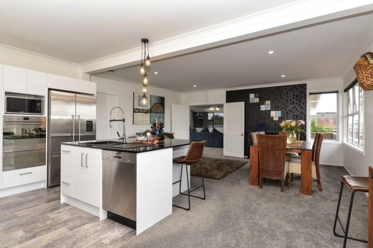 Photo of property in 33a Saint Andrews Terrace, St Andrews, Hamilton, 3200