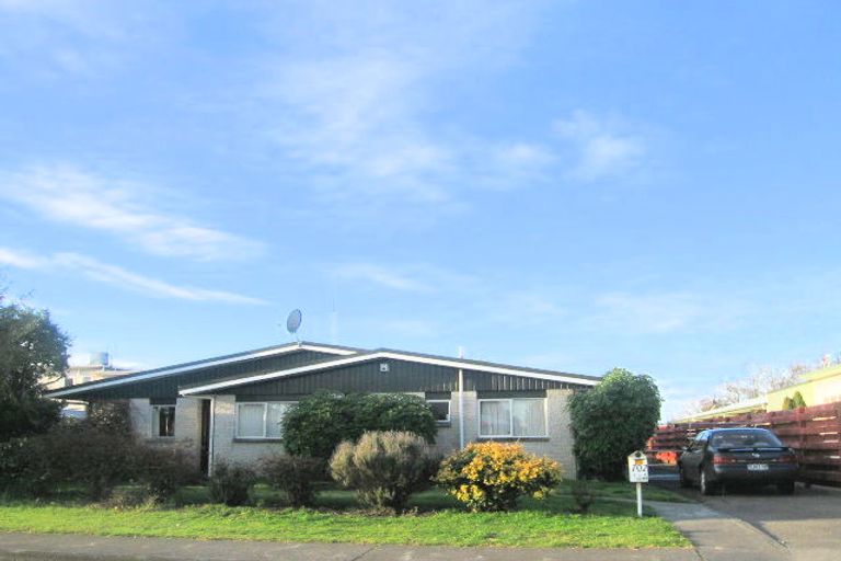 Photo of property in 704 Alexandra Street, Parkvale, Hastings, 4122