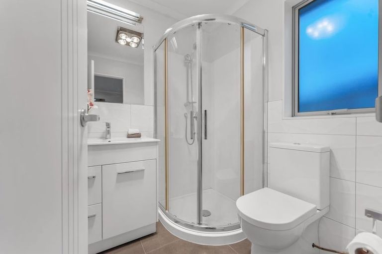 Photo of property in 129 Hillpark Drive, Pokeno, 2402