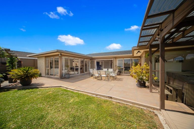 Photo of property in 26 Fratley Avenue, Farm Cove, Auckland, 2012