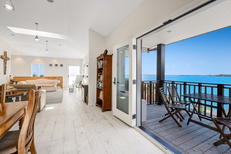 Photo of property in 487 Hibiscus Coast Highway, Orewa, 0931