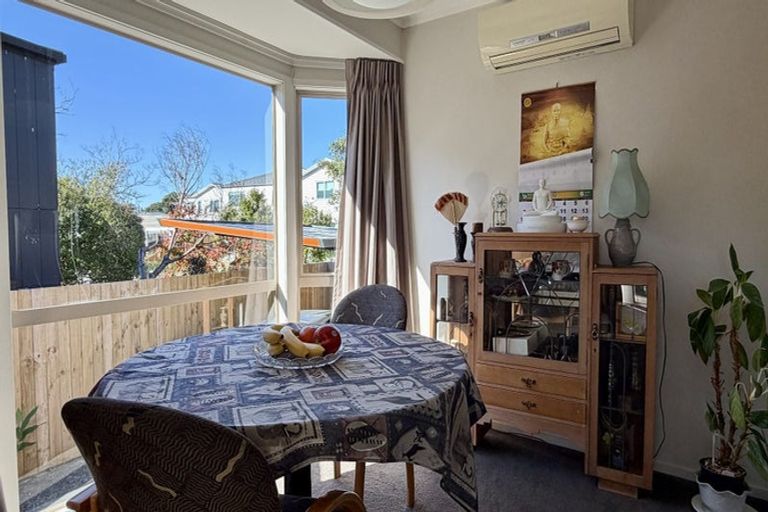 Photo of property in 3/78 Nile Road, Milford, Auckland, 0620