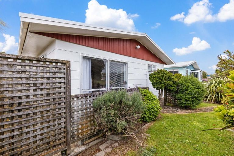 Photo of property in 86/2 Grey Street, Waitara, 4320