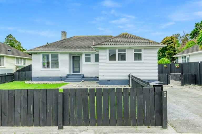 Photo of property in 5 Maire Street, Otaki, 5512