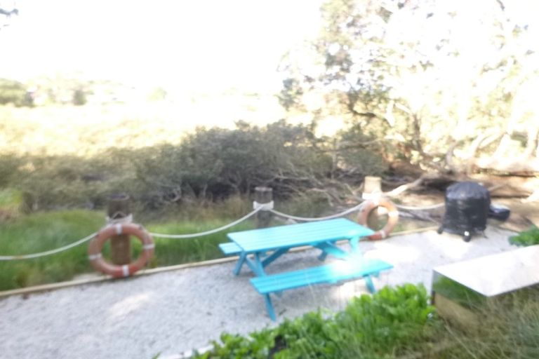 Photo of property in 31 Waimana Avenue, Northcote Point, Auckland, 0627