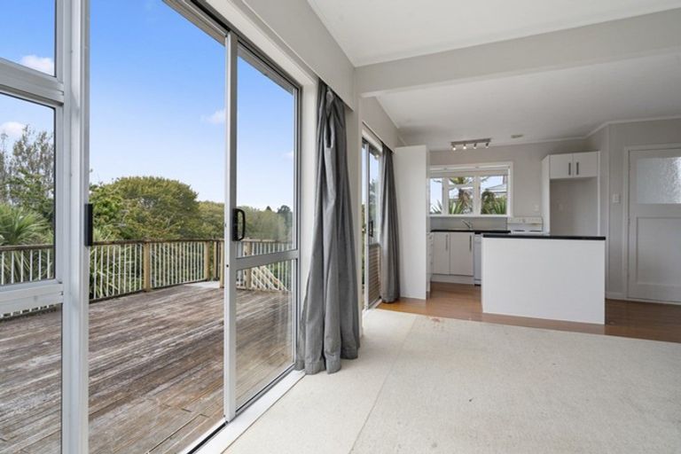 Photo of property in 315 Tukapa Street, Hurdon, New Plymouth, 4310