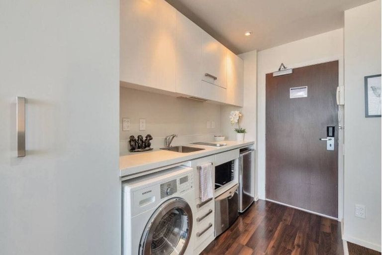 Photo of property in The Quadrant Apartments, 822/10 Waterloo Quadrant, Auckland Central, Auckland, 1010