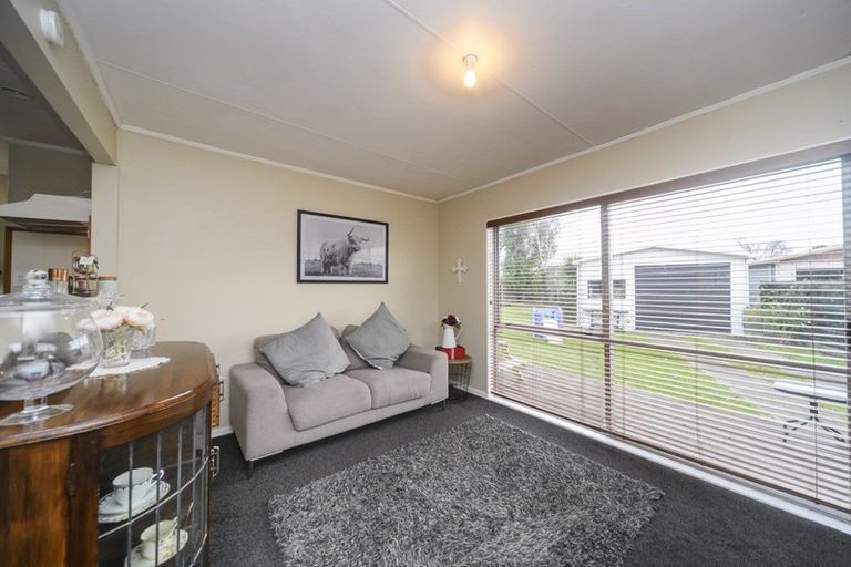 Photo of property in 37 Gemini Avenue, Milson, Palmerston North, 4414