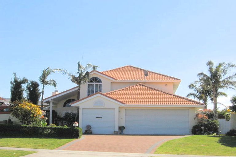 Photo of property in 6 Palm Beach Boulevard, Papamoa Beach, Papamoa, 3118