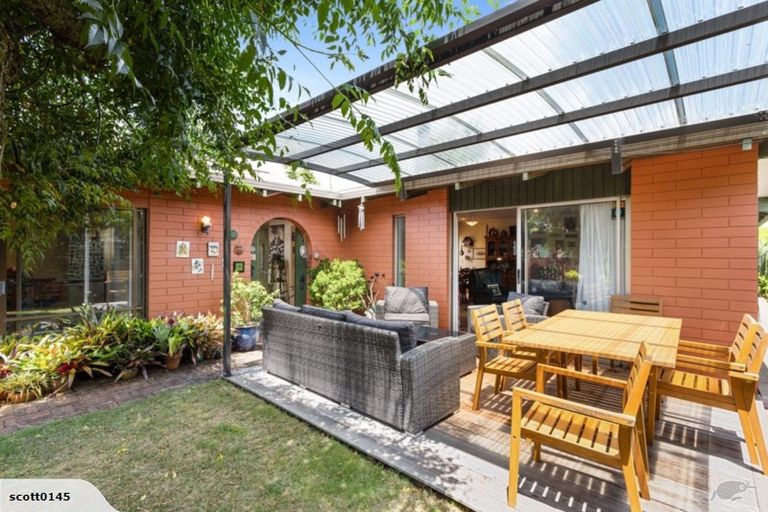 Photo of property in 18 Glengarry Avenue, Manly, Whangaparaoa, 0930