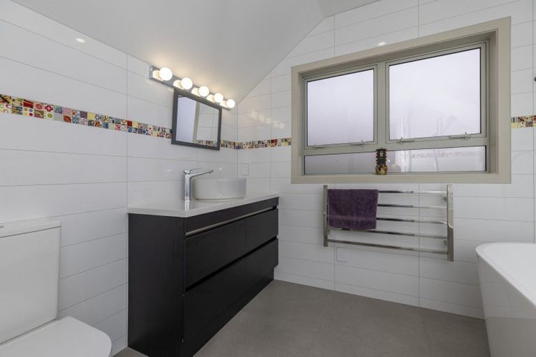 Photo of property in 351 Rosetta Road, Raumati Beach, Paraparaumu, 5032