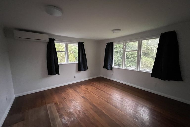 Photo of property in 64 Raroa Road, Kelburn, Wellington, 6012