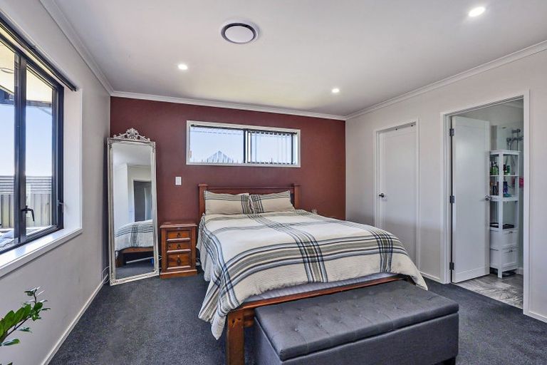 Photo of property in Lyndhurst Road, Frimley, Hastings, 4120